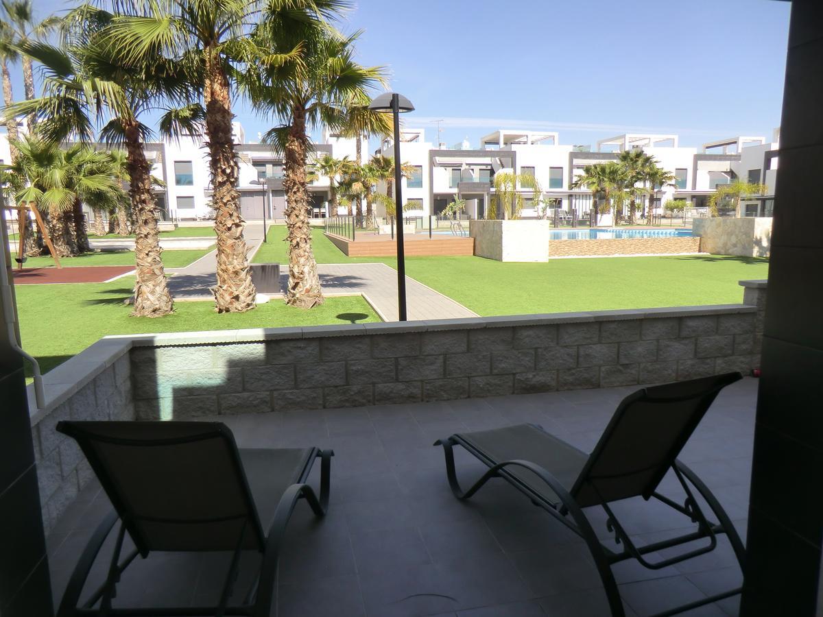 Casas Holiday - Oasis Beach Orihuela Bagian luar foto