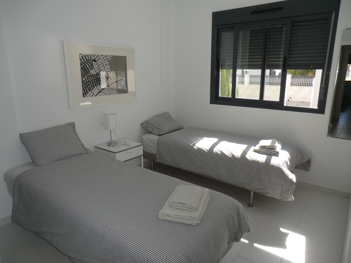Casas Holiday - Oasis Beach Orihuela Bagian luar foto